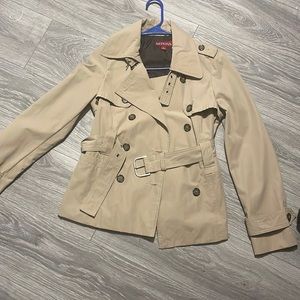 Merona raincoat size small
